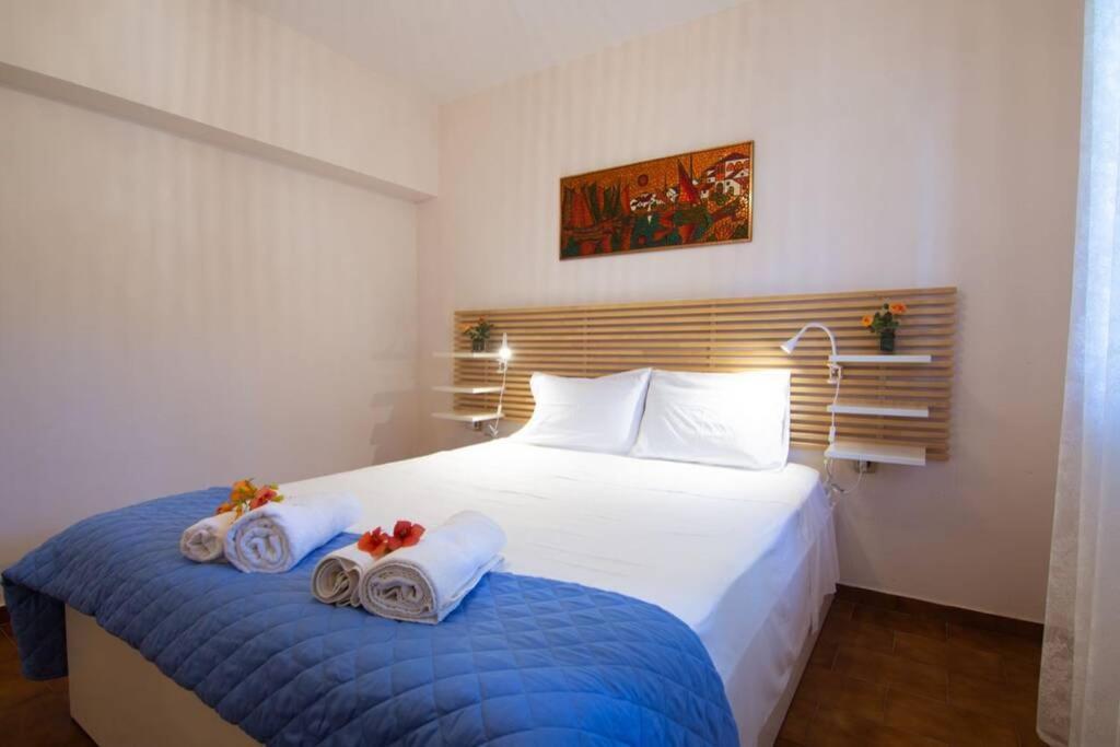 Natsios Thanasakis Apartment *