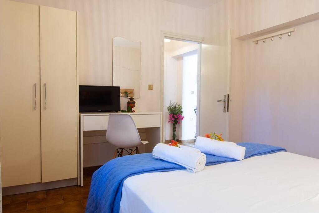 Natsios Thanasakis Apartment *